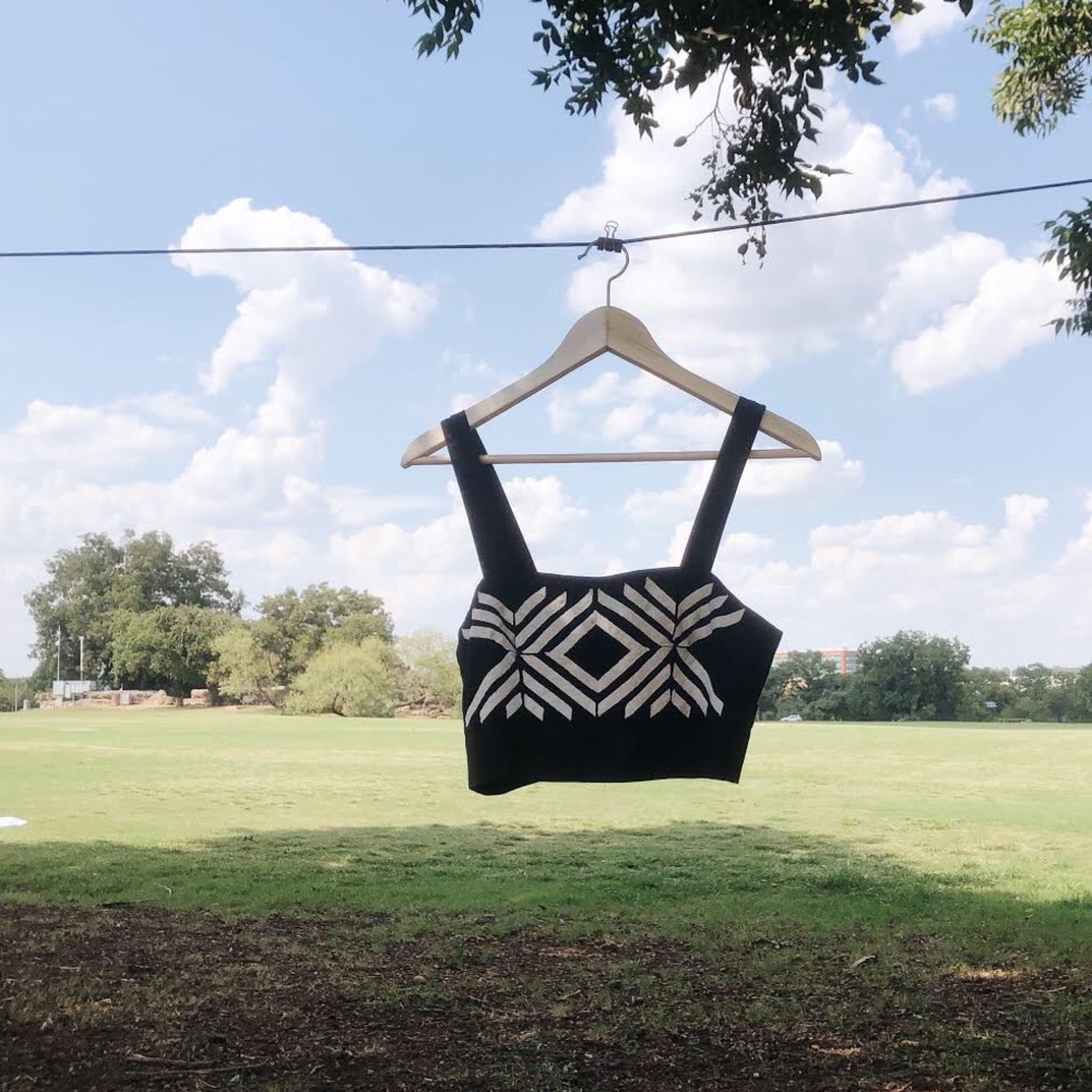 Black and white crop top